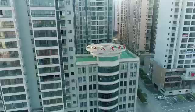 工会户外劳动者服务站点为工人打造温馨“港湾”
