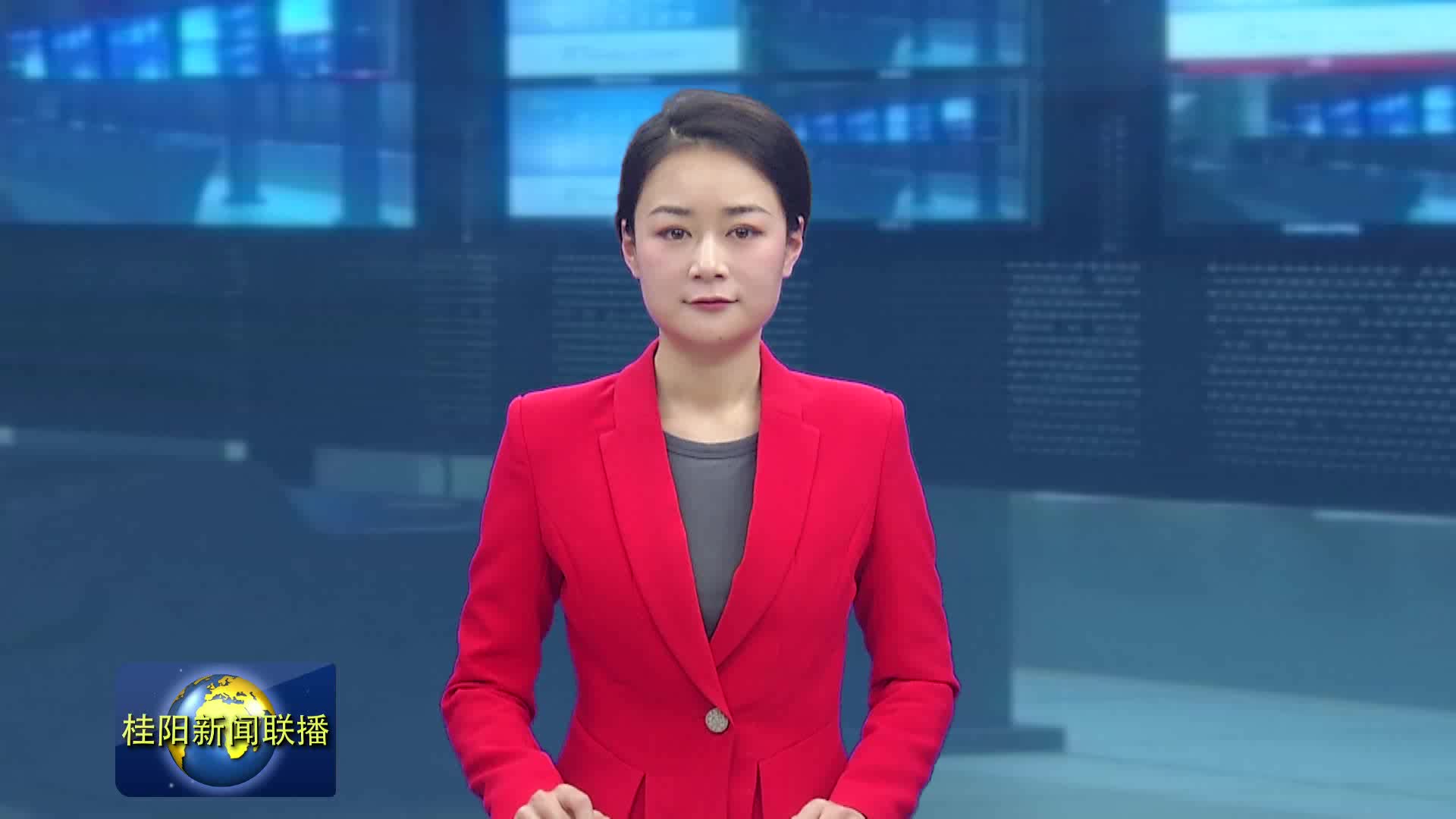 谢瑶：帮爷爷奶奶卖菜的00后“海归”