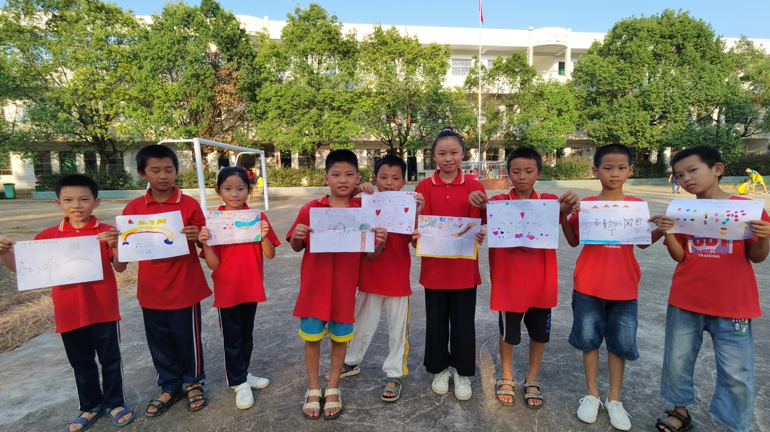 庆祝第37个教师节 | 苦志育才学校学生感恩老师