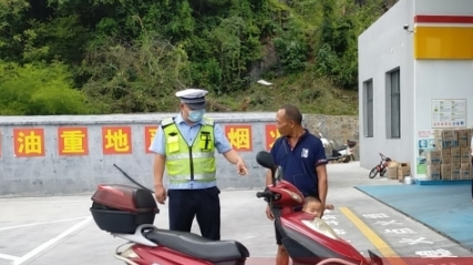桂阳：开展无牌无证摩托车“断油行动”显成效