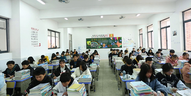 我县投入28亿元新增学位4万余个 “学位”建设跑出“加速度”