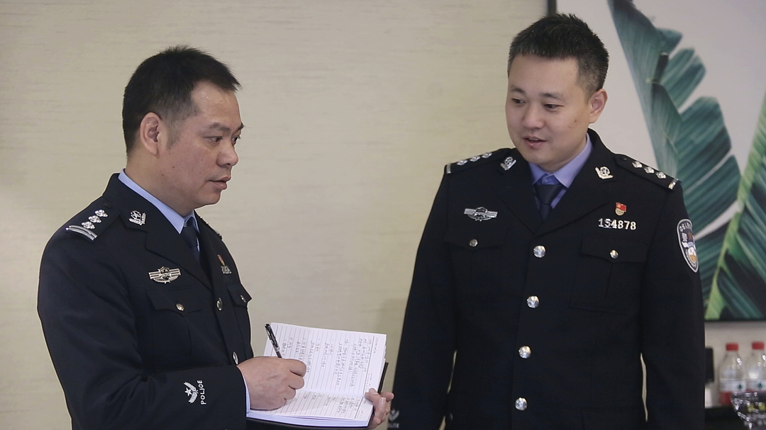 干在实处  走在前列 | 湖南“最美基层民警”邓志华：用心工作 用情服务 坚守入警初心