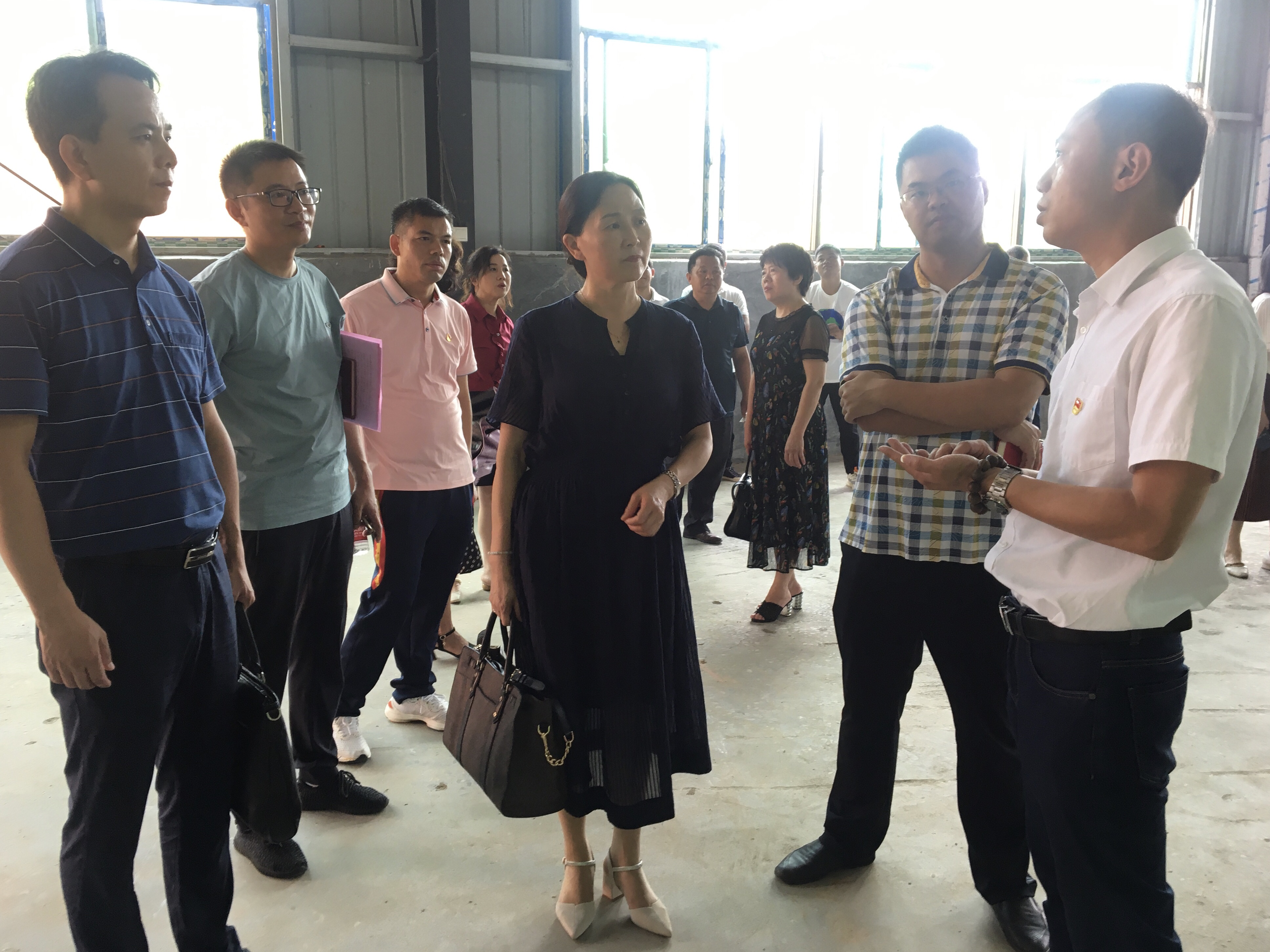 县总工会开展党史学习教育集中宣讲暨劳模助力乡村振兴座谈会