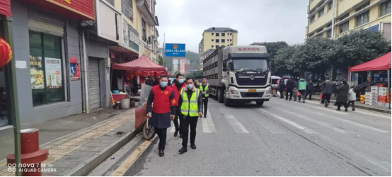 仁义镇开展镇区道路交通安全劝导活动