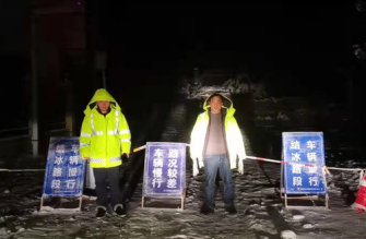 桂阳：乡镇干群齐上阵 应对“冰雪大考”