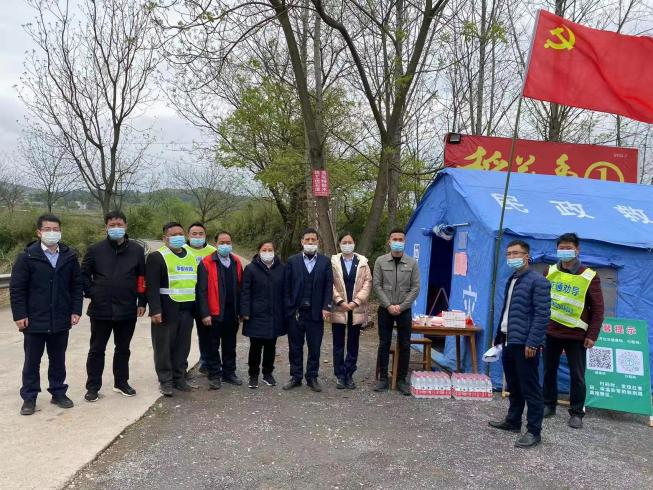 仁义镇：无惧疫情大考 人大代表卫人民