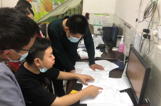 市纪委监委驻卫健组会同市医保部门  开展疫情防控和乡村振兴医保调研
