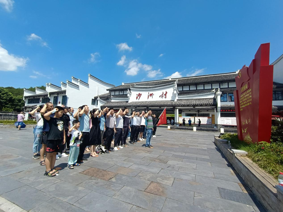 桂阳县雷坪镇政府机关支部开展主题党日活动：追寻红色记忆 传承红色精神