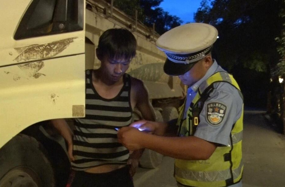 整治交通顽瘴痼疾进行时  我县开展工程运输车辆统一整治行动