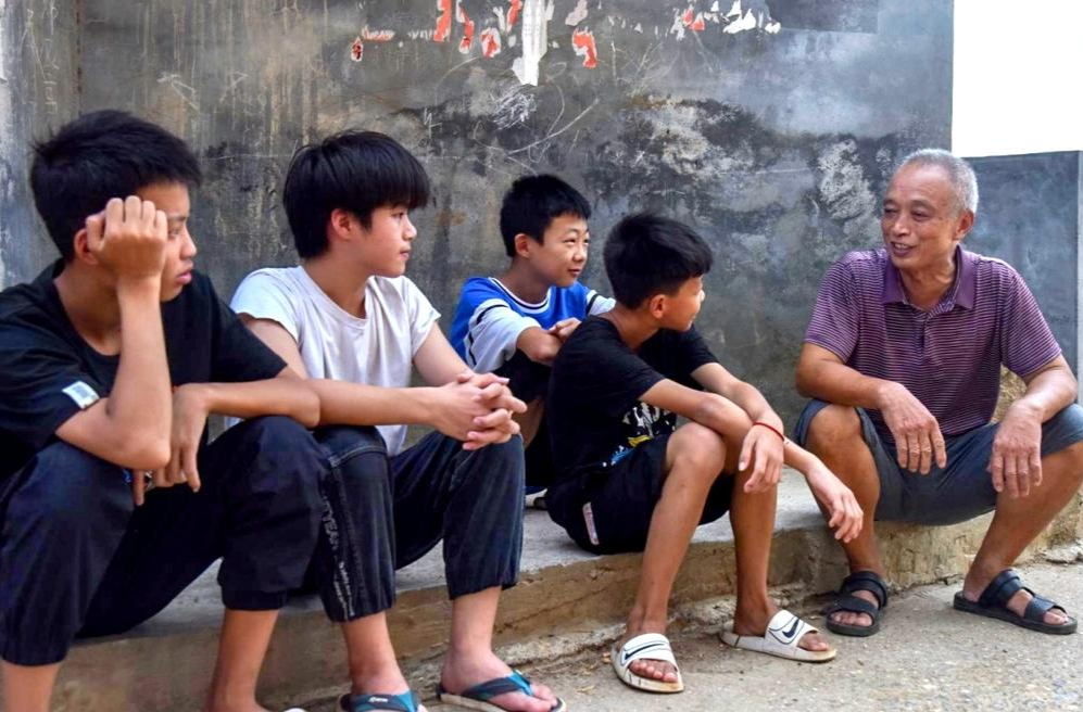 一位老农民的关工情怀