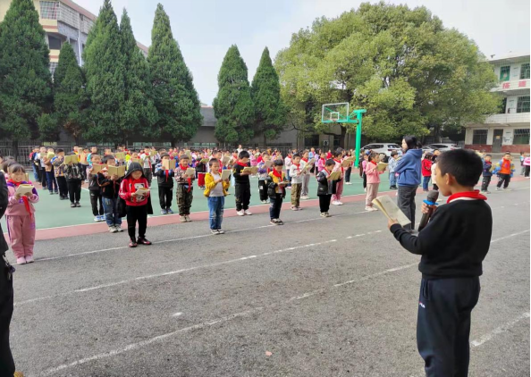 桥市中心校重视国学教育