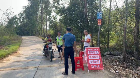 浩塘镇：推动“戴帽工程”，让安全出行有保障