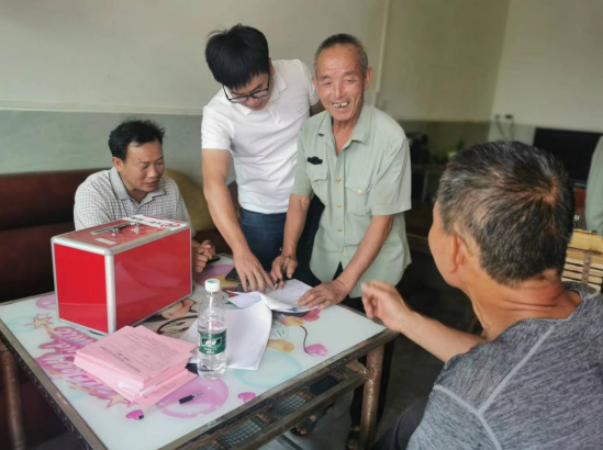 浩塘镇依法按程序做好县乡人大代表补选工作