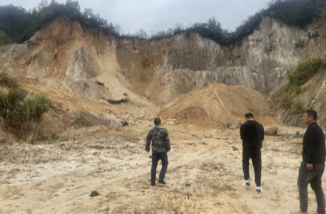 桥市乡：严厉打击非法盗采 全力守护绿水青山
