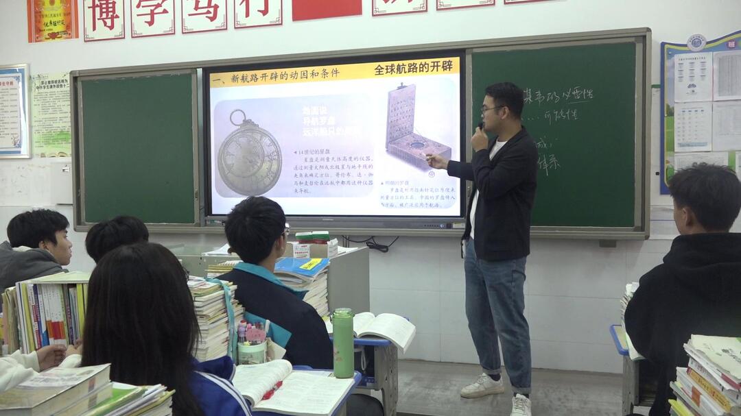 甘甜中学开展高考备考视导活动