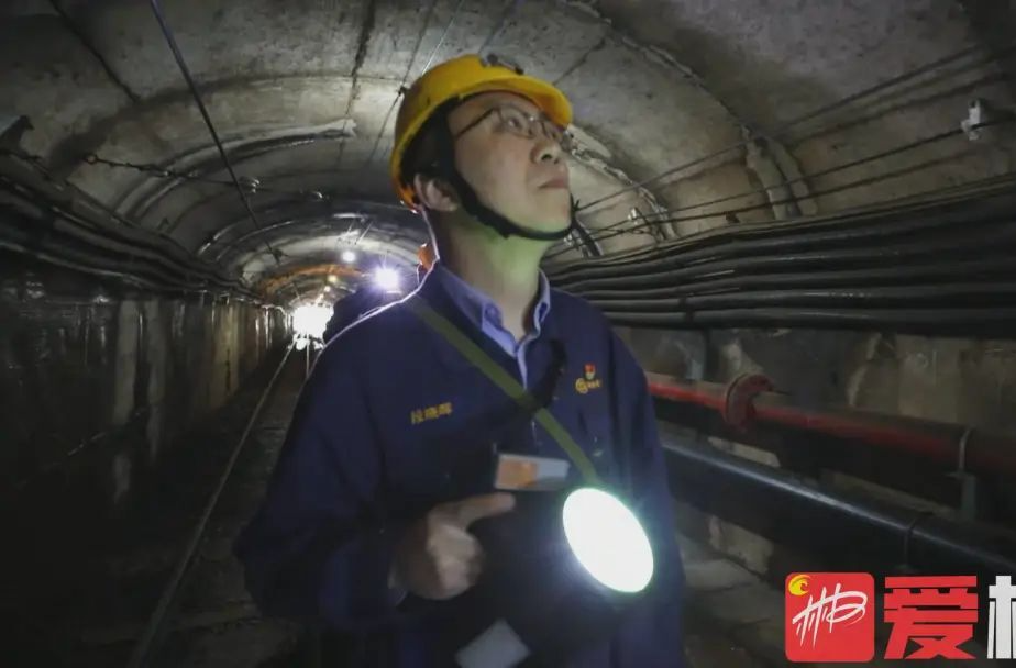 全国五一劳动奖章获得者段晓晖：三十二年汗水挥洒 匠心锻造“电气大师”