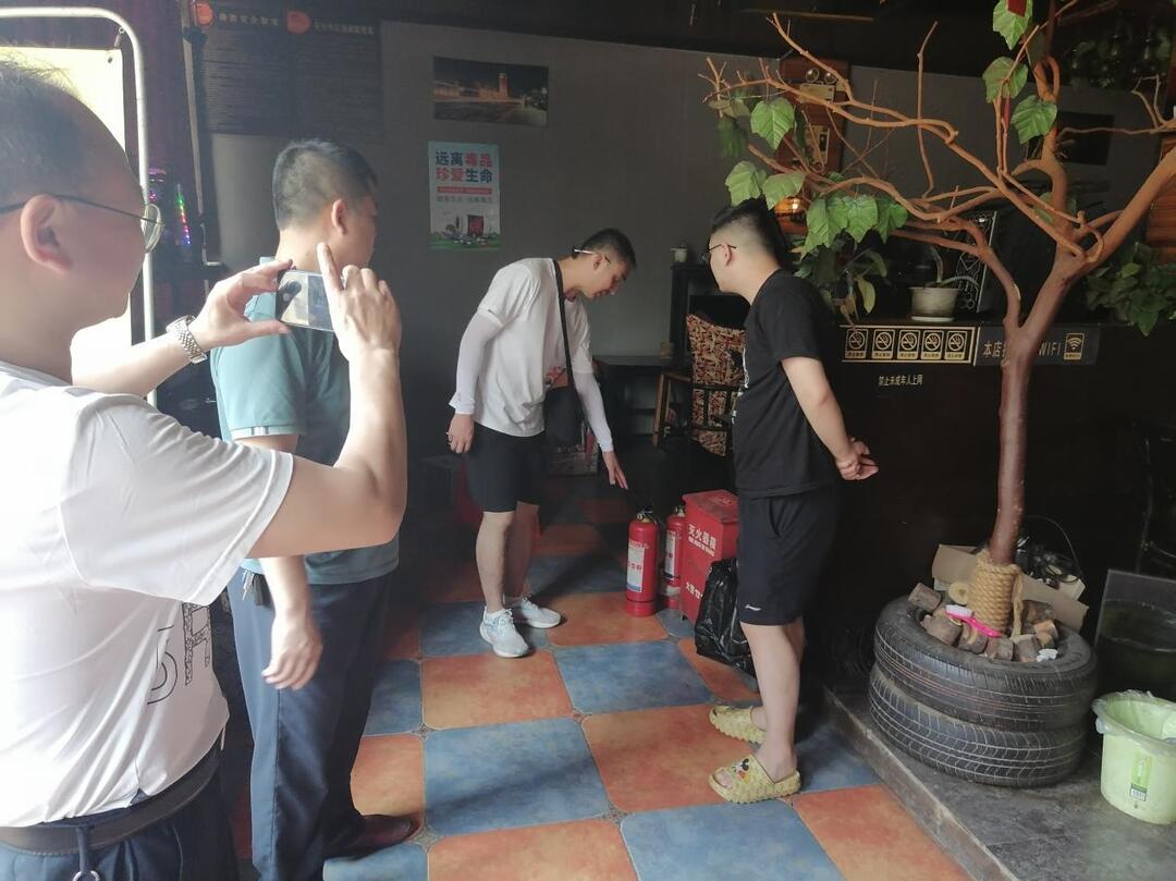 桂阳县流峰镇：联合执法行动助力未成年人保护工作