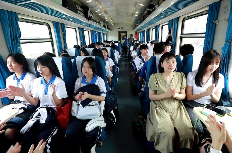 研学充电 郴州相见 | 千余名师生来桂研学 体验古郡文化