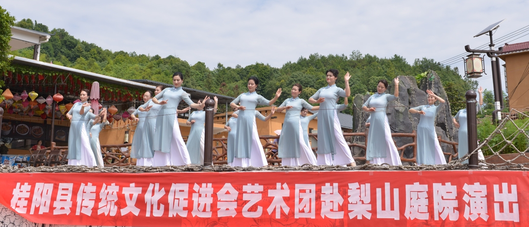 我县举行福城文旅农耕传统文化传承基地挂牌暨文艺汇演活动