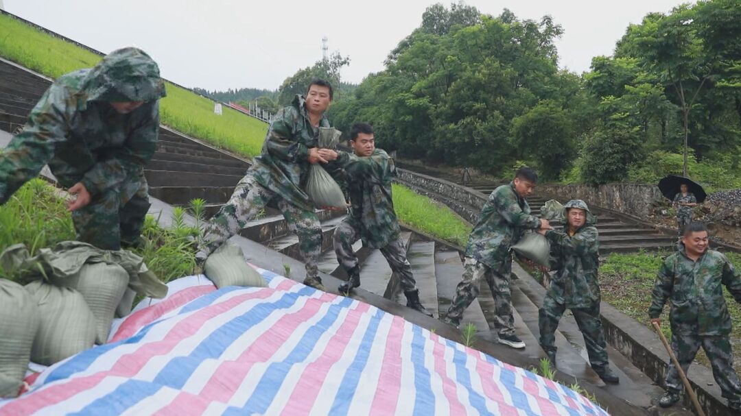 方元镇：开展水库防汛抢险演练 筑牢防汛“堤坝”