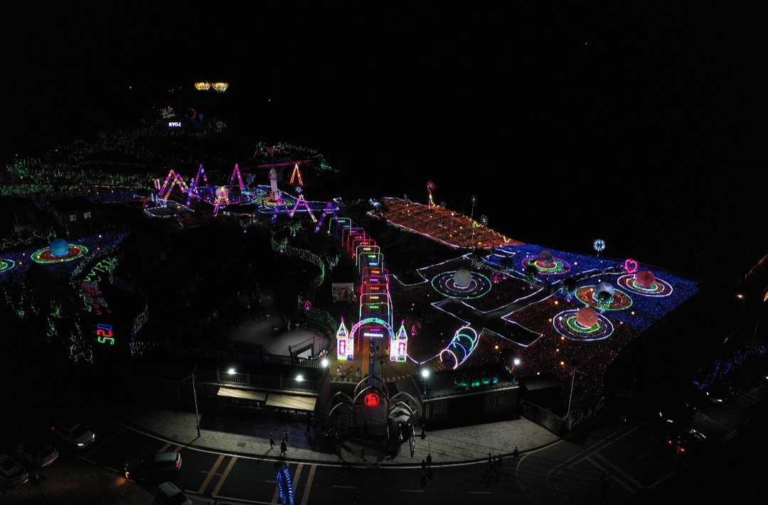 2023年桂阳首届星空光影艺术夜游节开幕