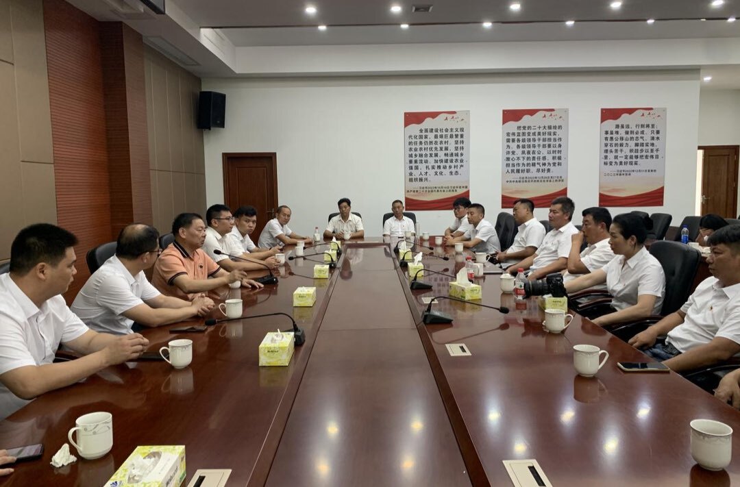 浩塘镇开展“党建引领乡村振兴”主题考察学习活动