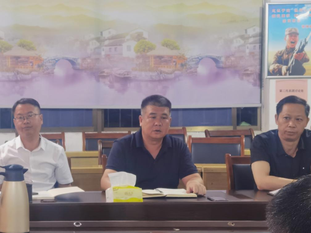 塘市镇组织开展书香塘市读书分享会
