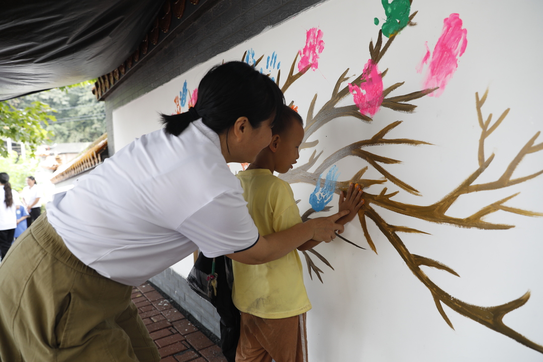 县特殊教育学校举行2023年秋季开学典礼暨庆祝教师节表彰大会