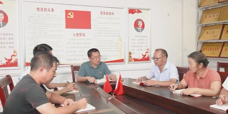 “优秀教育工作者”郑贵兵：以生为本育桃李  以德育人馨满园