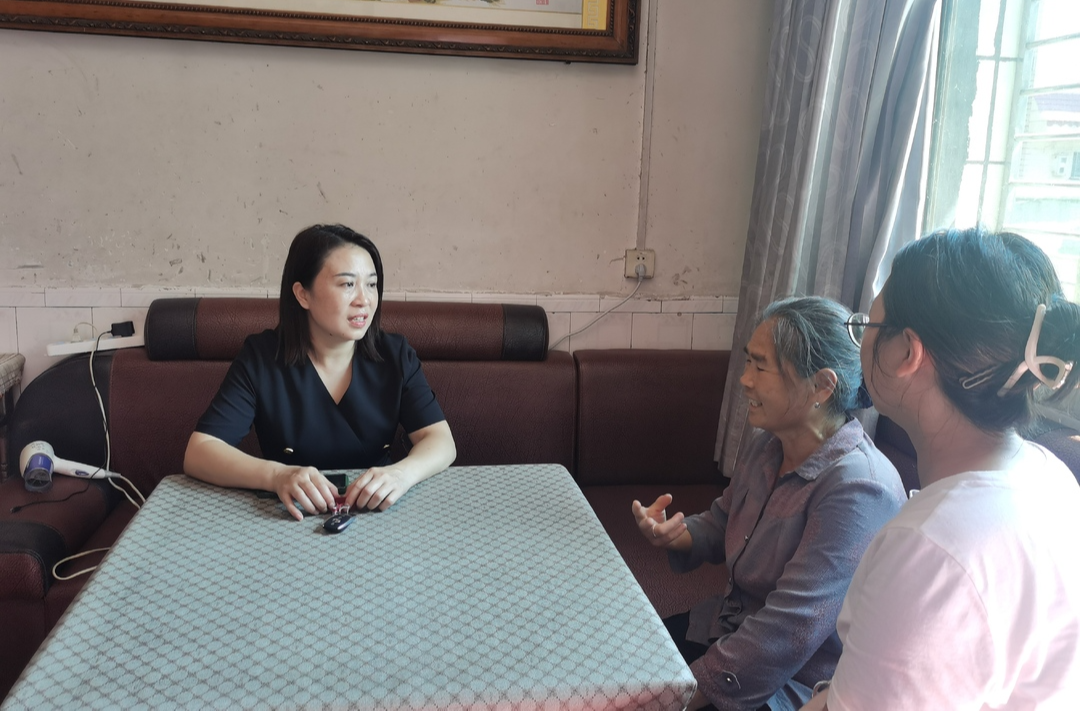 人大代表风采 | 周华丽：心中有百姓  脚下有力量