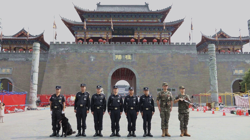 国庆我在岗|多警种联合巡逻增强安全感