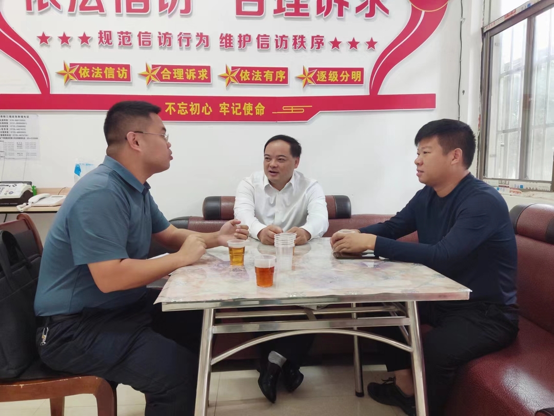 李志强督导检查交通保畅、秸杆禁烧、企业安全生产等工作