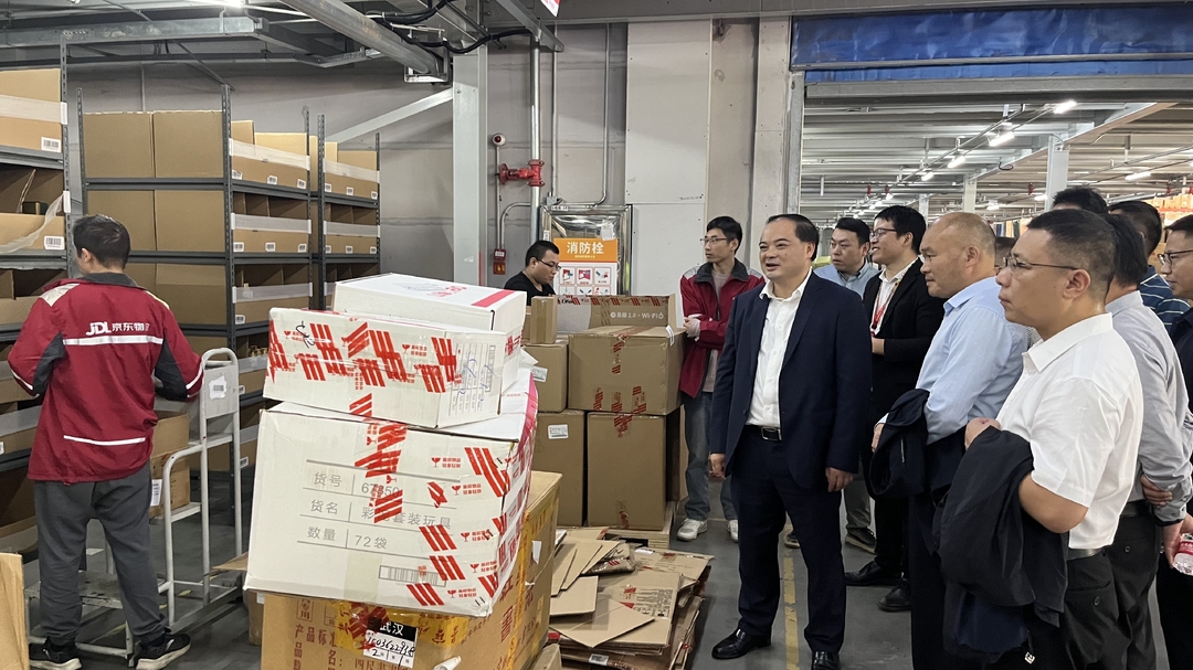 打好“发展六仗”丨李志强率队赴长沙、上海、杭州等地开展招商考察活动