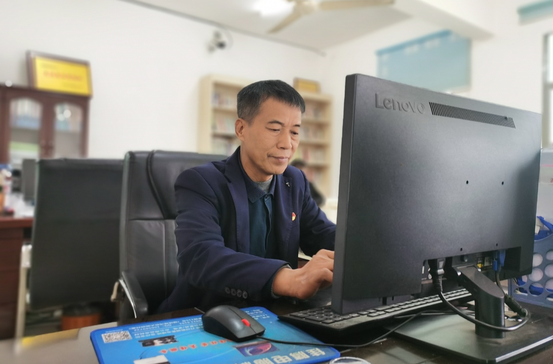 人大代表风采 | 呼国圣：着力发展集体经济 增进民生福祉