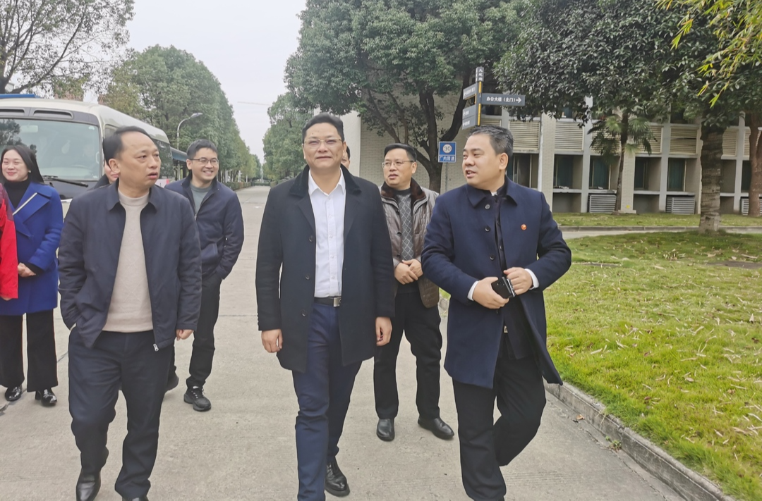 杨君毅率招商小分队赴长沙招商考察