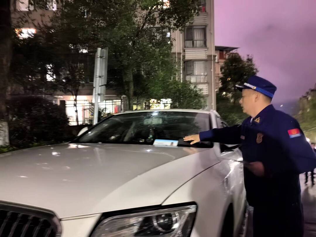 安全生产在线 | 多部门联合开展消防车通道专项整治行动  让“生命通道”不再“添堵”