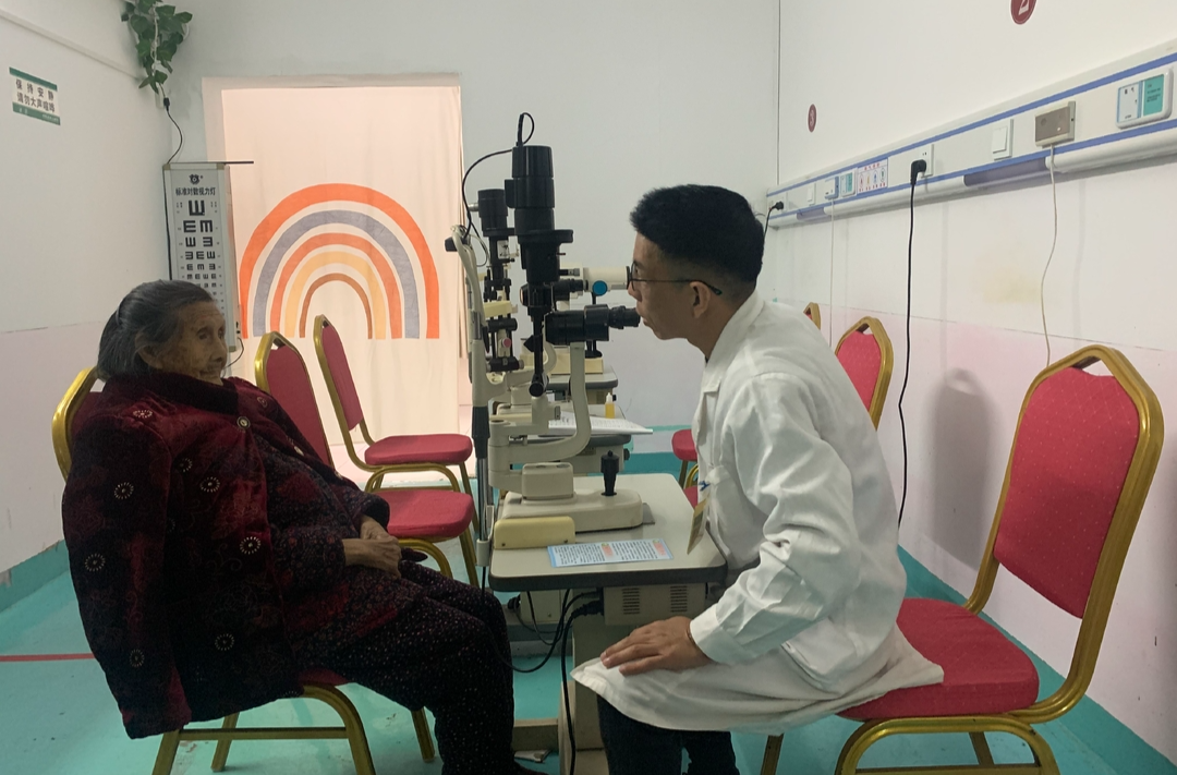 宝山医院：医术精湛 守护光明