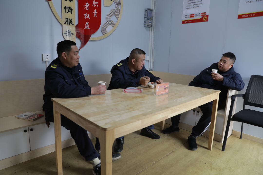 新时代文明实践在桂阳 | “小驿站”里有“大温暖”