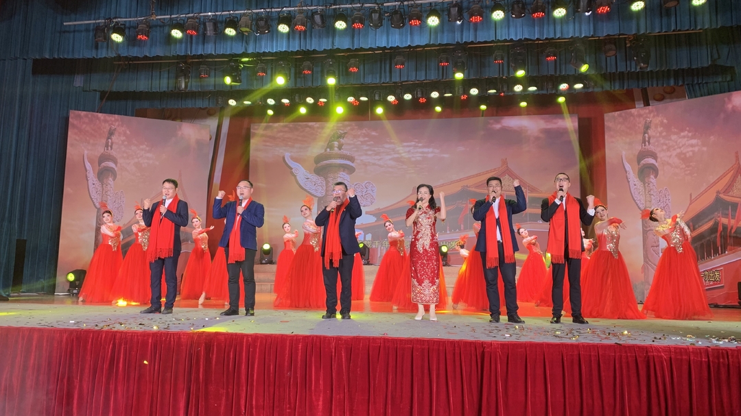 桂阳三中举办“龙腾新时代 三中向未来”2024年迎春文艺汇演
