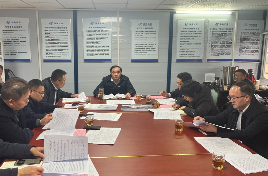 走基层 找问题 想办法 促发展丨李志强践行“四下基层”调度教育重点项目建设工作