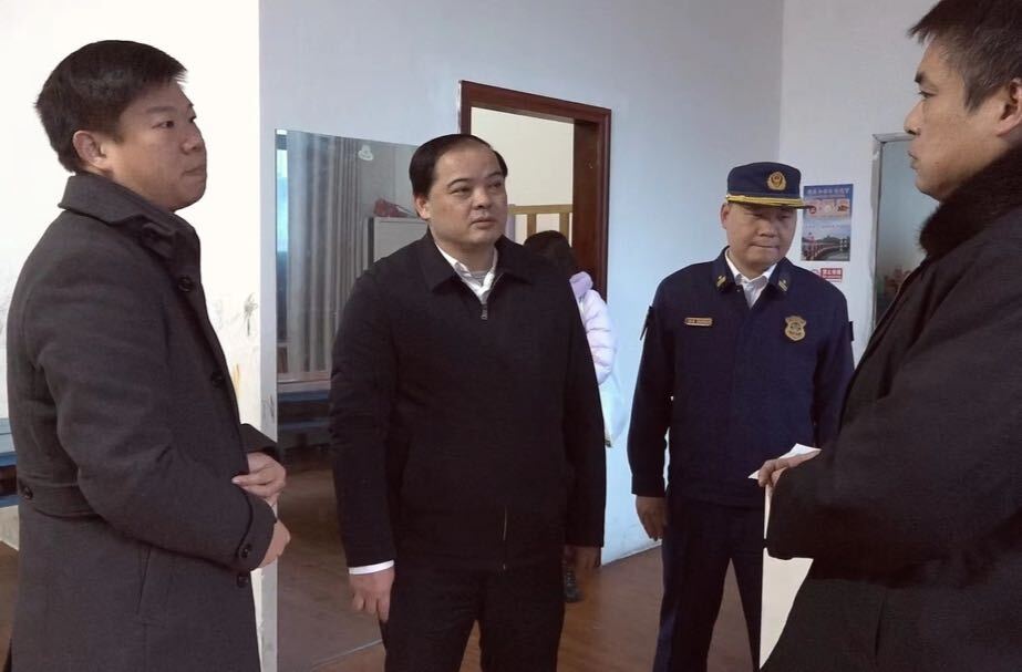 深入推进“六大新行动”  全面彰显“七个新担当” | 李志强调研督导消防安全工作：加大隐患排查 筑牢安全“防火墙”