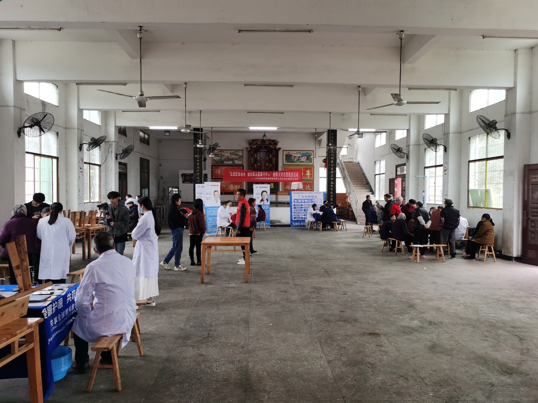 桂阳佰骏泰康医院开展健康义诊志愿服务活动