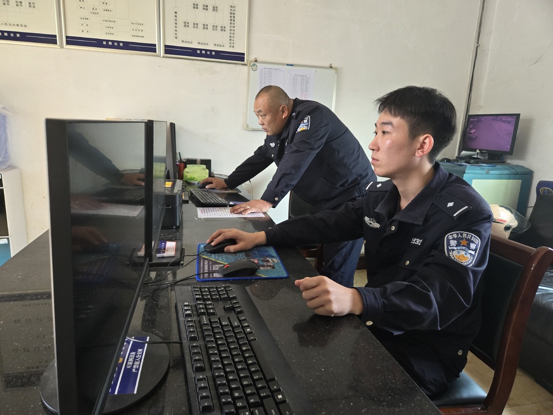 塘市镇：80岁失聪老人走失 民警3小时紧急寻回