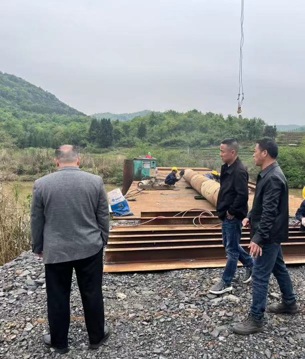 县河长办：检查在建涉河项目 确保安全度汛