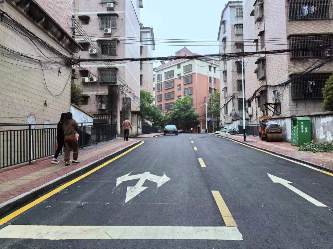 深入推进“六大新行动” 全面实施“八大行动” 丨老旧小区“换新颜”  居民生活品质大提升