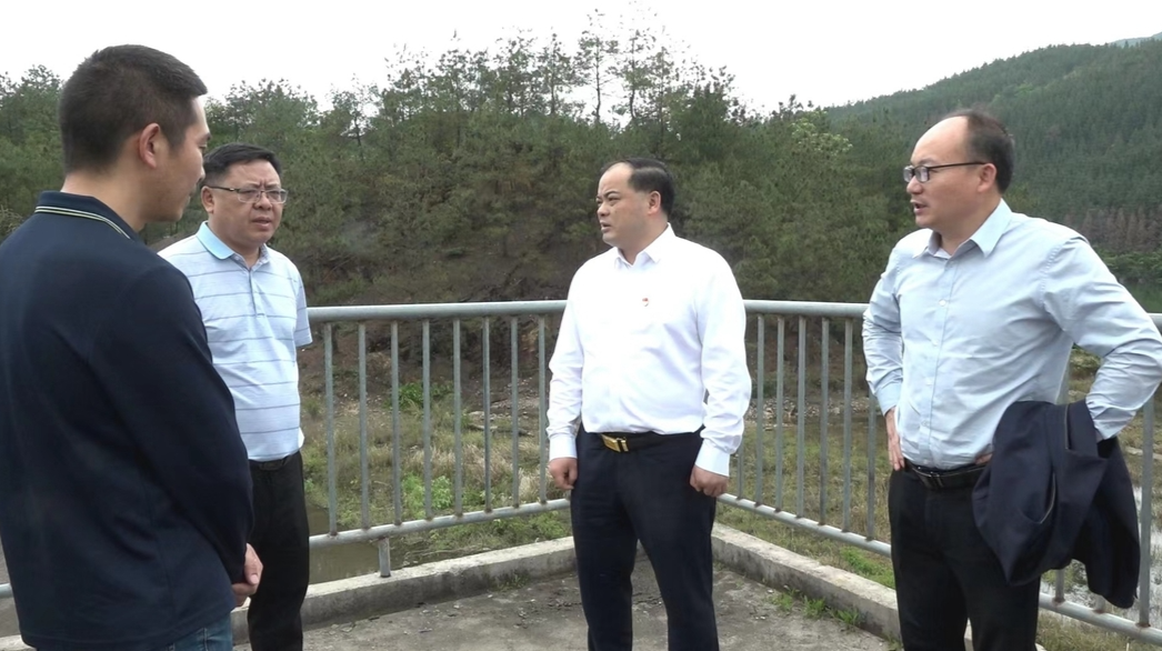 【快讯】深入推进“六大新行动” 全面实施“八大行动” |李志强调研防汛备汛、地质灾害防范工作