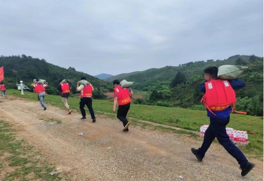 实战练兵 防患未然|雷坪镇开展防汛应急演练 确保安全度汛