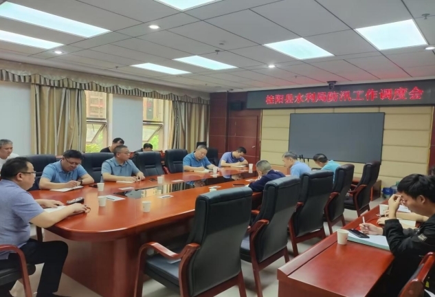 县水利局迅速行动  积极应对强降雨