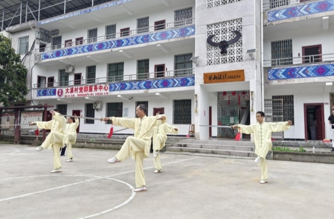 塘市镇：齐聚华山“送文化” 传承瑶俗“种文化”