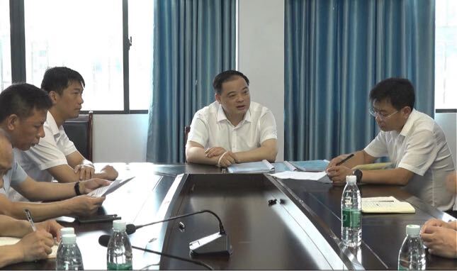 深入推进“六大新行动” 全面实施“八大行动” 李志强调研安全生产工作